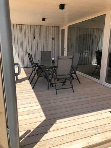 Eco Villa In Buqez Resort
