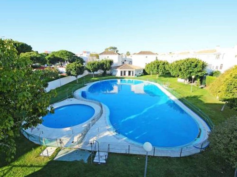 Apartamento Urb Pinar Almadraba Rota