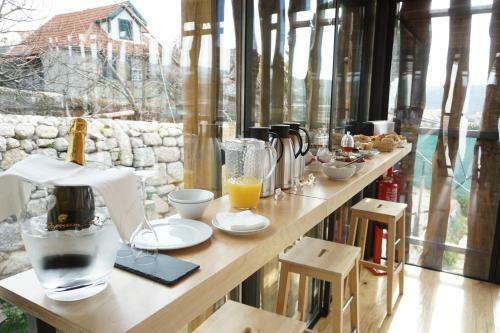 Bed & Breakfast Muralha Charm House