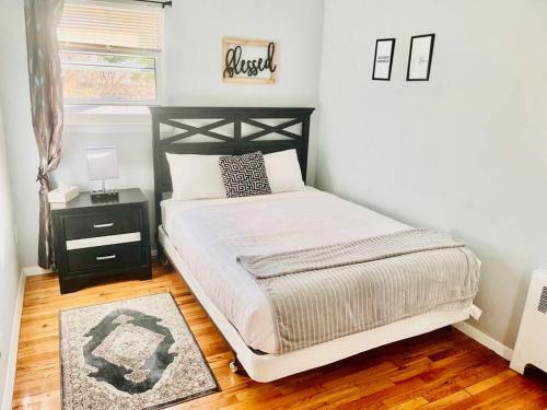 Apartamento Vee?s Nest- Cozy 3 Bedroom With Parking