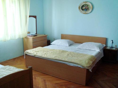Apartments By The Sea Mali Rat (omis) - 2811