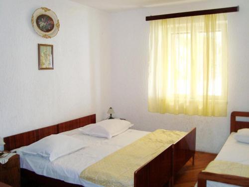 Apartments By The Sea Mali Rat (omis) - 2811