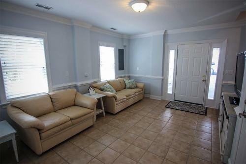 Salty Dog By Sea Scape Properties