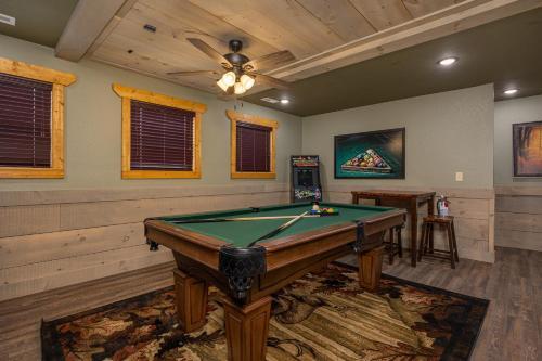 Serenity Peak Chalet