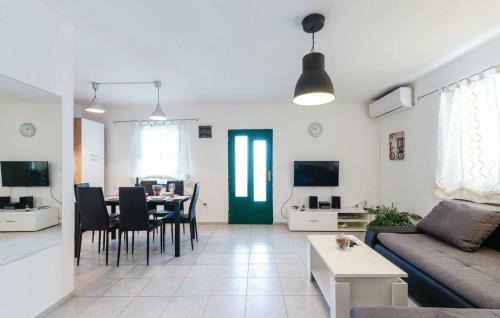 Holiday Home - Biograd- Rastane Donje