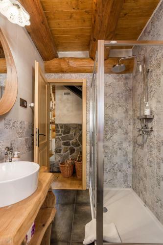 Divjake Log Home - Kraljica ?ume