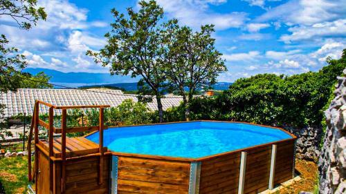 Casa Matea With Pool, Jacuzzi & Souna In A Green Oasis, Kvarner