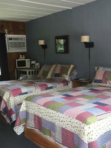Gilcrest Cottages And Motel