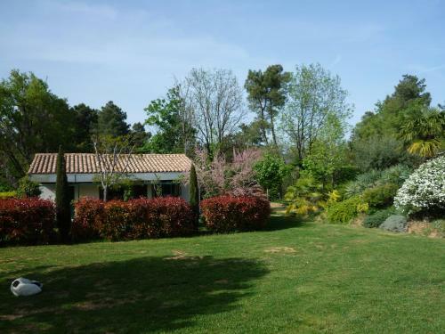 Bed & Breakfast Domaine Du Planas