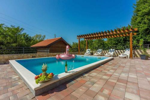 Holiday Home In Grizane 39484