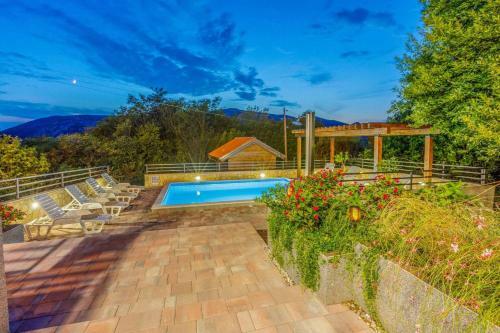Holiday Home In Grizane 39484