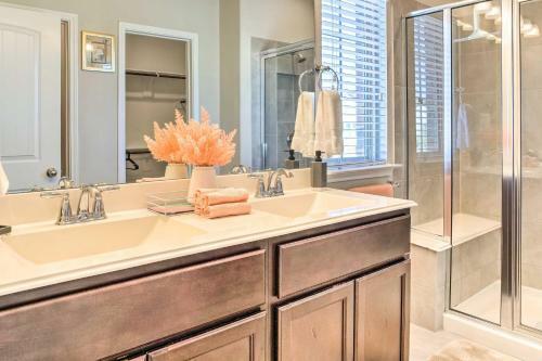 Quiet Rosenberg Home With Yard Less Than 4 Mi To Dtwn