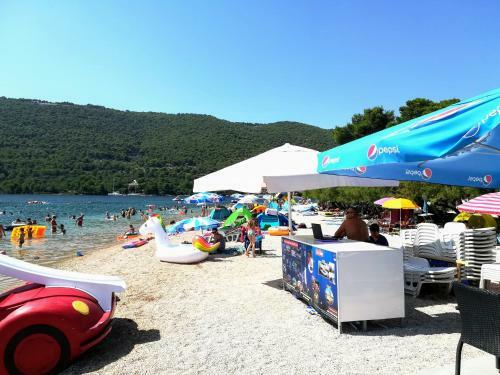 Open Sea Apartmani