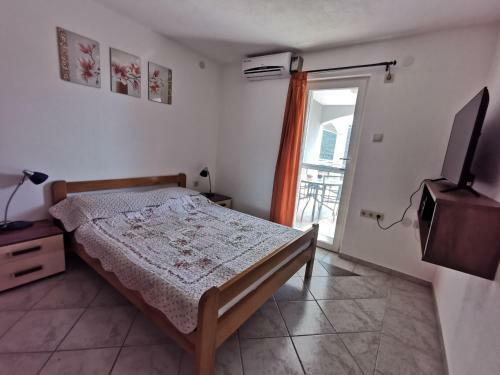 Apartments Mare
