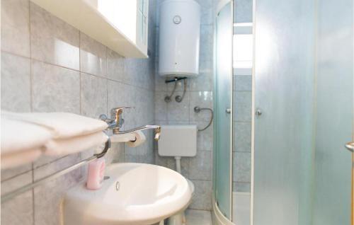 Stunning Apartment In Grebastica With Wifi And 2 Bedrooms