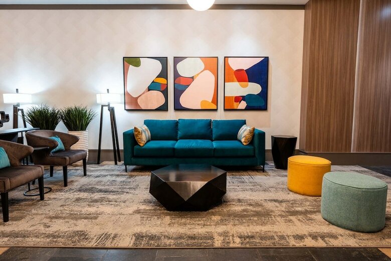 Hotel Sandman Suites On Davie