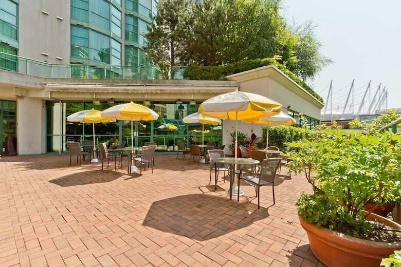 Rosedale  Hotel - 2 Bedroom Suite
