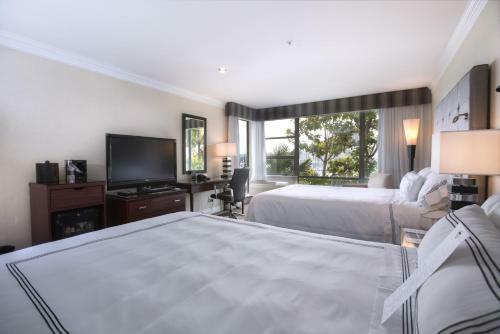 Granville Island Hotel -standard