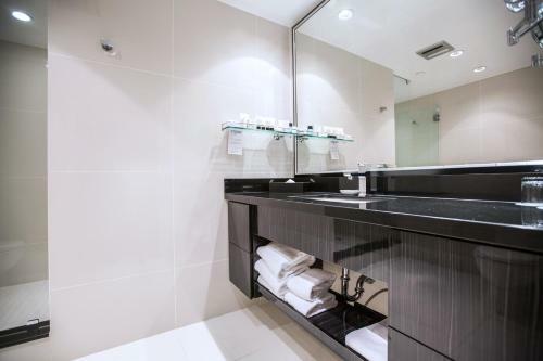 Granville Island Hotel -standard