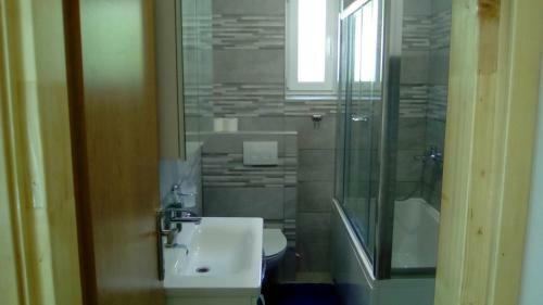 Apartamentos House Nino