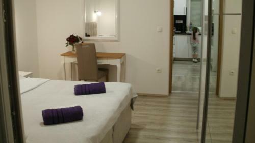 Apartamentos House Nino