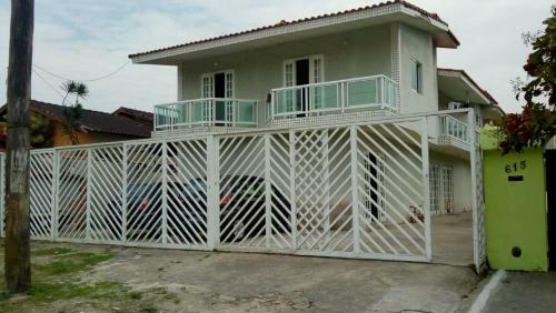 Casa Em Vil�gio Para Temporada