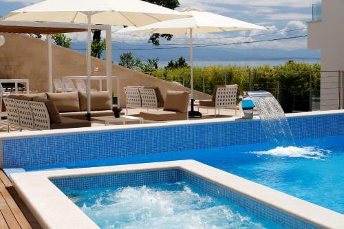 Modena Maris-new Swim-grill-relax-jacuzzi Apartments