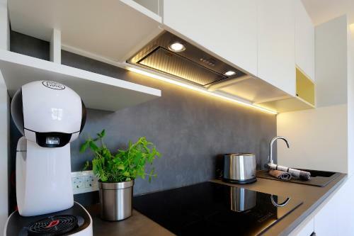 Modena Maris-new Swim-grill-relax-jacuzzi Apartments