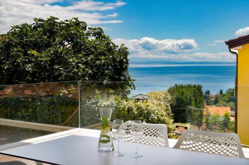 Modena Maris-new Swim-grill-relax-jacuzzi Apartments
