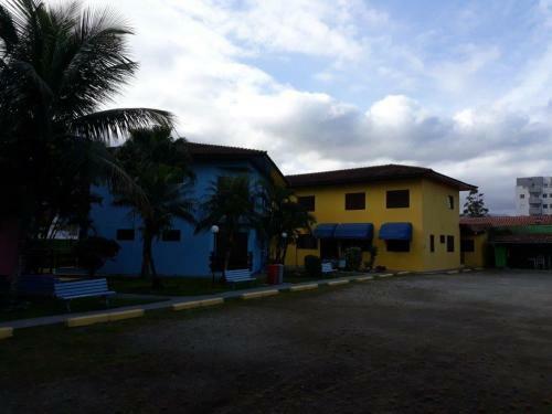 Hostal Associa��o Sabesp Bertioga - Sp