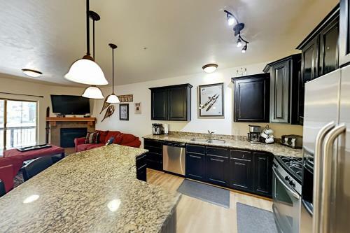 Bear Hollow Village Unit 4305