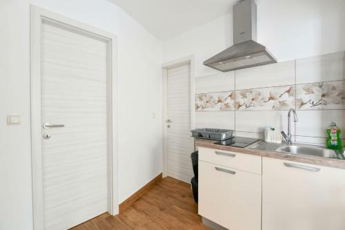 Sunny Apartments Milka
