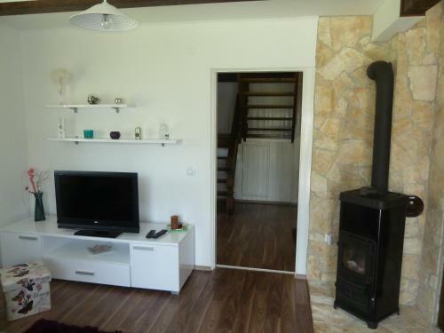Estavela Holiday Home