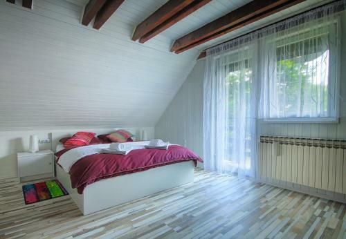 Estavela Holiday Home