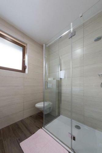 Hostal Rooms With A Parking Space Jezerce, Plitvice - 18111