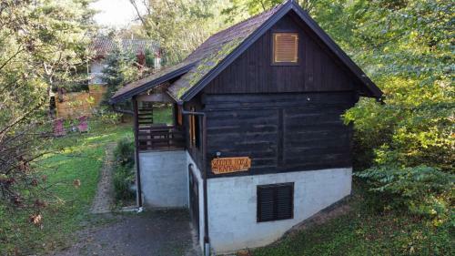 Wooden House Near The River Kupa