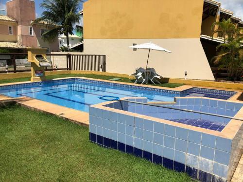 Guarajuba - Ba - Confort�vel Casa Com 3 Quartos, 2 Suites