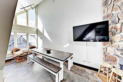 Mountain Village Lodge 362