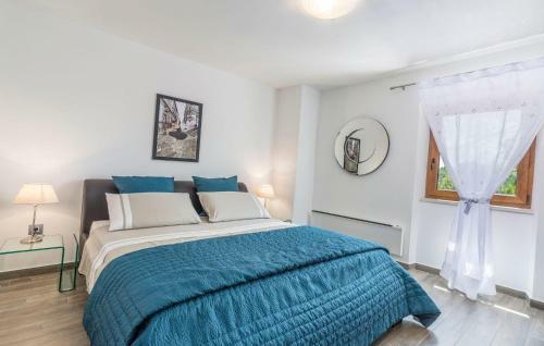 Apartment-ire