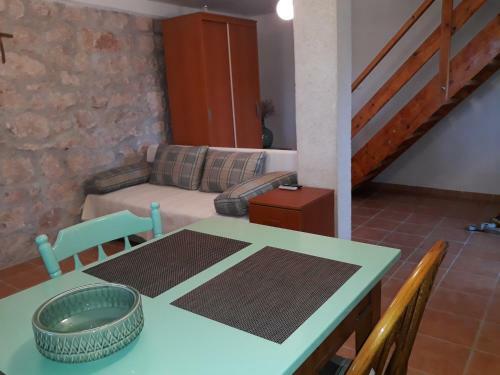 Kaprije Mistral Apartment