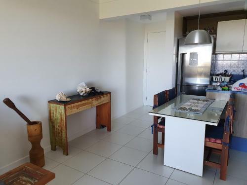 Apartamento Bosque De Guarajuba, Com Vista Mar.