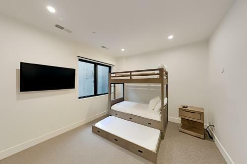 Ridgeline Oasis