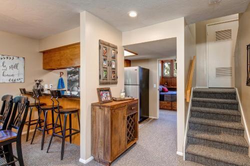 Red Pine Condominiums 69