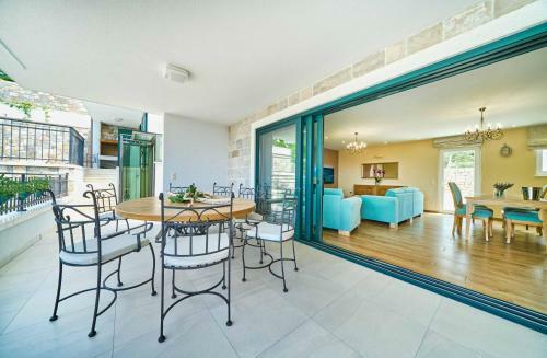 Villa Luxury Residence Mladenka