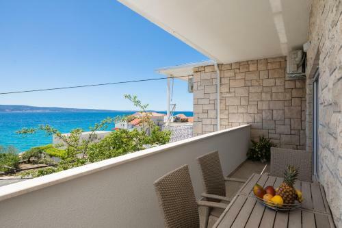 Apartments 20 Meters From The Beach