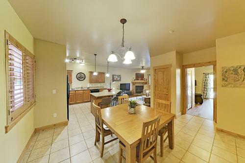 Bear Hollow Village Mountain View