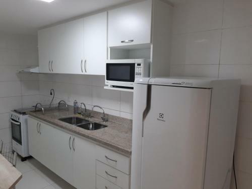Ador�vel Apartamento Com Duas Suites