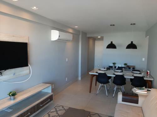 Ador�vel Apartamento Com Duas Suites
