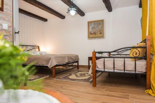 Posada Tri Mudraca Inn