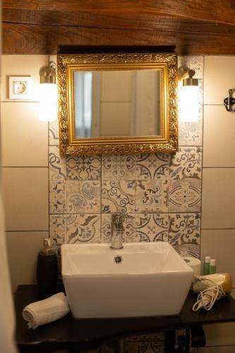 Posada Tri Mudraca Inn